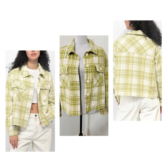 Empyre Zumiez Women’s Size Medium Lita Green Crop Flannel Button Up Shirt Casual - Picture 1 of 8